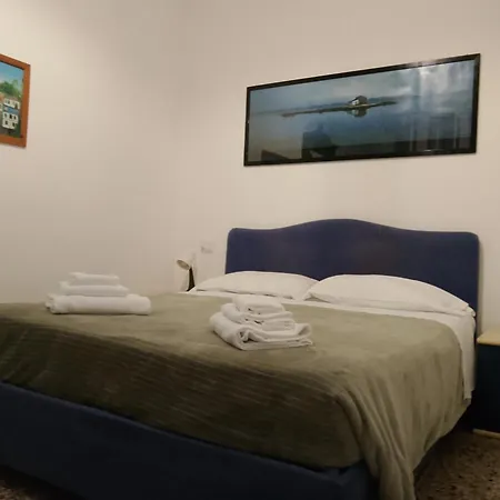 Gente Di Mare - Palazzo Gropallo, Brignole
