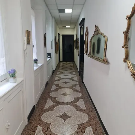 Apartament Gente Di Mare - Palazzo Gropallo, Brignole Genua