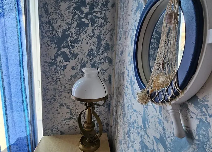 Gente Di Mare - Palazzo Gropallo, Brignole *