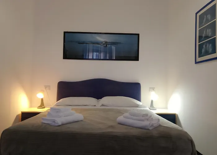 Gente Di Mare - Palazzo Gropallo, Brignole